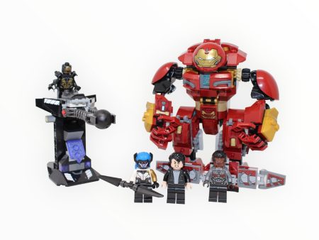 Used Set 76104 Marvel Super Heroes The Hulkbuster Smash-Up For Cheap